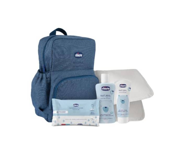 CHICCO NATURAL SENSATION - WICKELRUCKSACK ENTHÄLT 1 BABY SCHAMPOO & KÖRPERBAD – OHNE TRÄNEN 200 ML, 1 WICKELCREME 4IN1 100 ML, 1 REINIGUNGSTÜCHER 72 STK., 1 FALTBARE WICKELMATTE