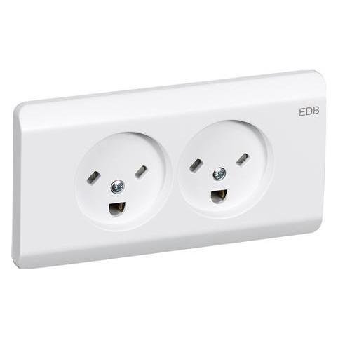 LK OPUS 66 stikkontakt planforsaenket dobbelt EDB 2-pol med jord hvid (5703302126618)