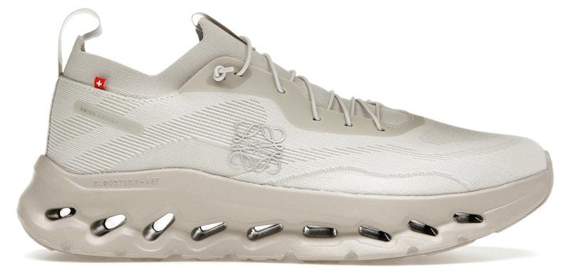 On Running Cloudtilt LOEWE Sand (Women's) - EU 37.5