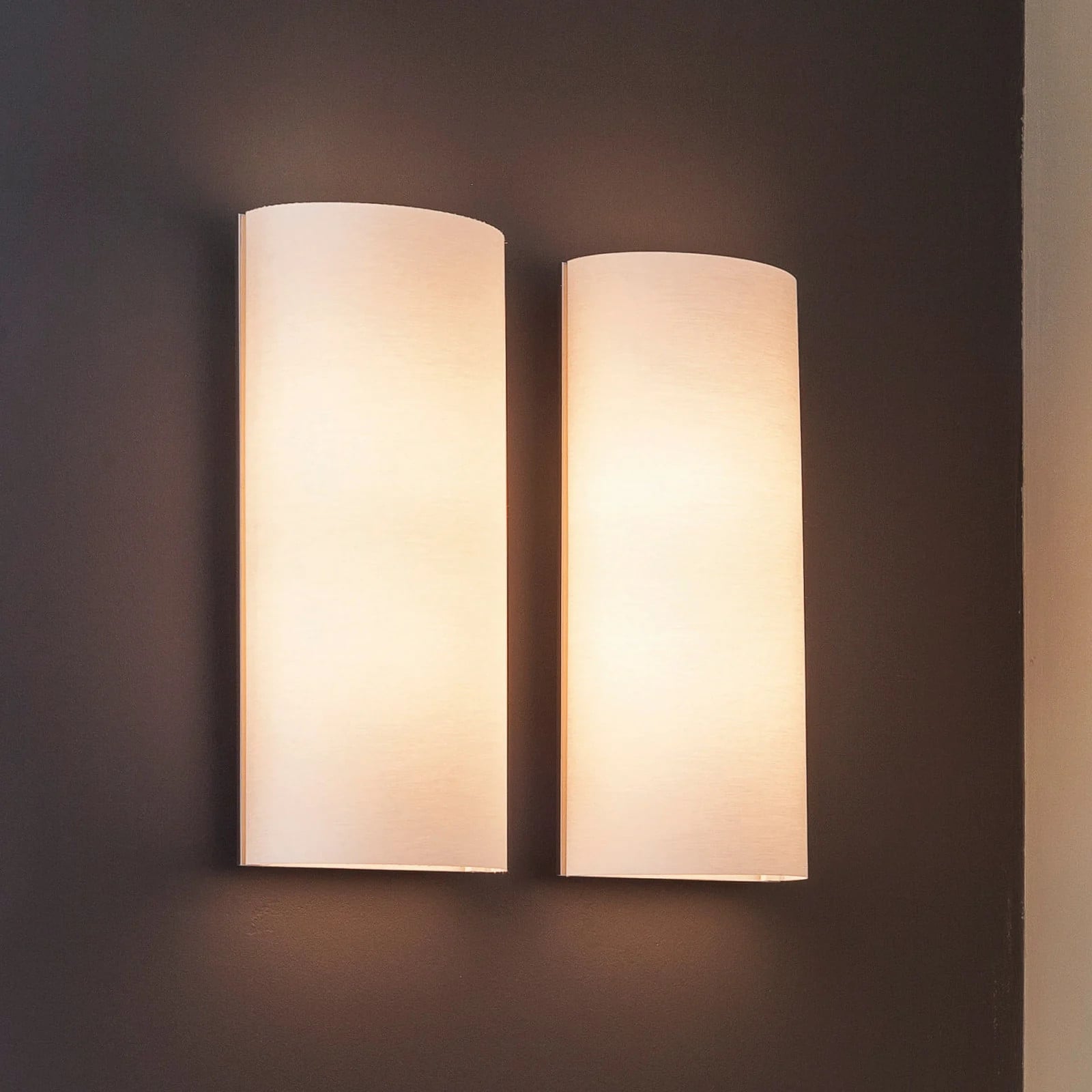 Serien Lighting Club LED wandlamp - Wit/Aluminium