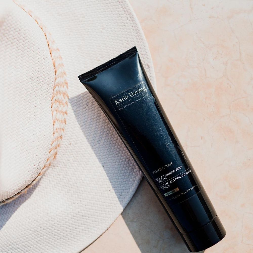 Karin Herzog Crema Corporal Autobronceadora Tone &amp; Tan 150mL