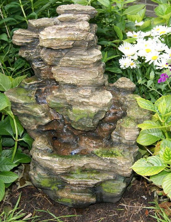 OUTSIDELIVI Wasserspiel Chios, Polyresin, 600l/h, 3x1 LEDs,H58x47x32cm 08429571