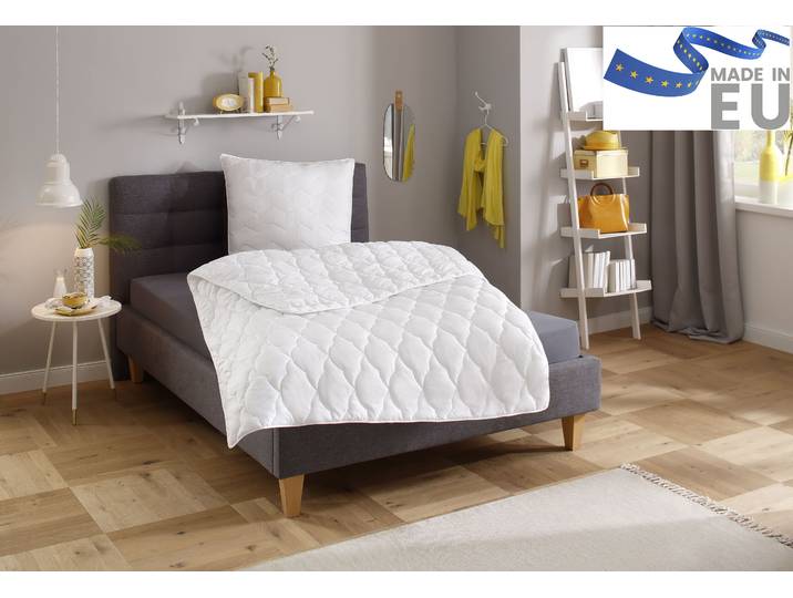 Microfaserbettdecke GOODPRODUCT Mondschein, Bettdecke 135x200 cm, 155x220 cm, 200x200 cm , weiss (weiß), B:200cm L:200cm, Bezug: 100% Polyester. Füllung: 100% Polyester, Bettdecken, Microfaserbettdecke, Bettdecken, Sommer, Winter; allergiker geeignet (Hausstauballergiker)