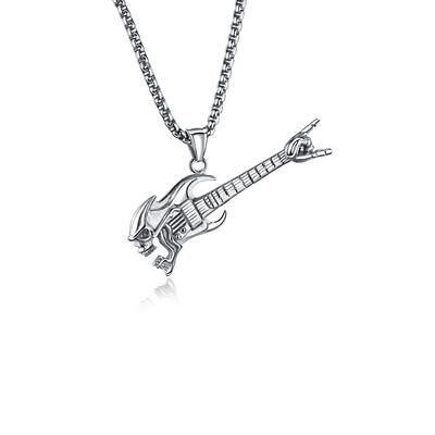 Kette mit Anhänger FIRETTI "Schmuck Geschenk Gitarre, Totenkopf, sturkturiert, teilw. geschwärzt", schwarz (edelstahlfarben, schwarz), Halsketten, Herren, Edelstahl, L: 55 B: 3mm, B:3mm
