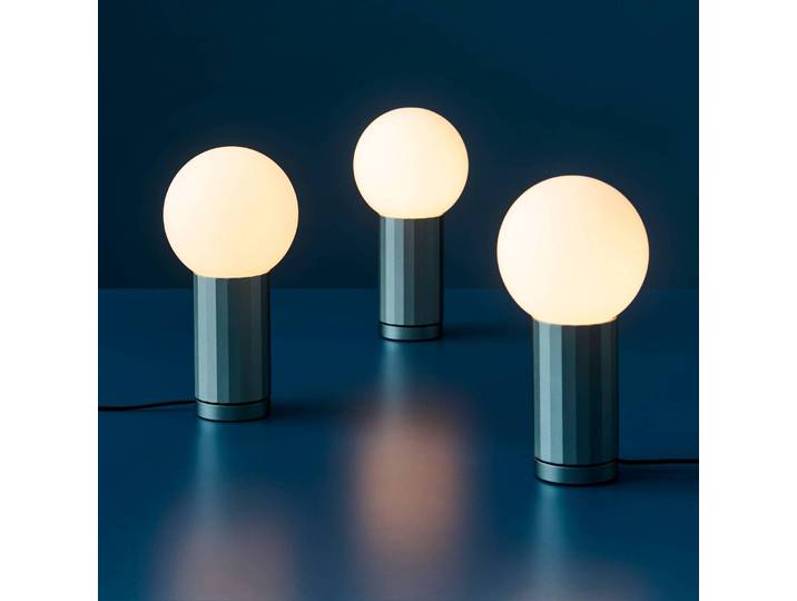 HAY Fensterbank Tischlampe TURN ON, dimmbar, blau, für Wohn- / Esszimmer, Glas, Modern
