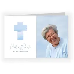 Dankeskarte Trauer: Aquarellkreuz mit Foto in Hellblau