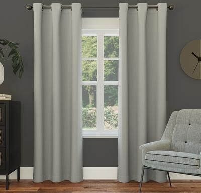 Sun Zero Hayden Energy Saving Blackout Grommet 1-Piece Curtain Panel, Single Panel