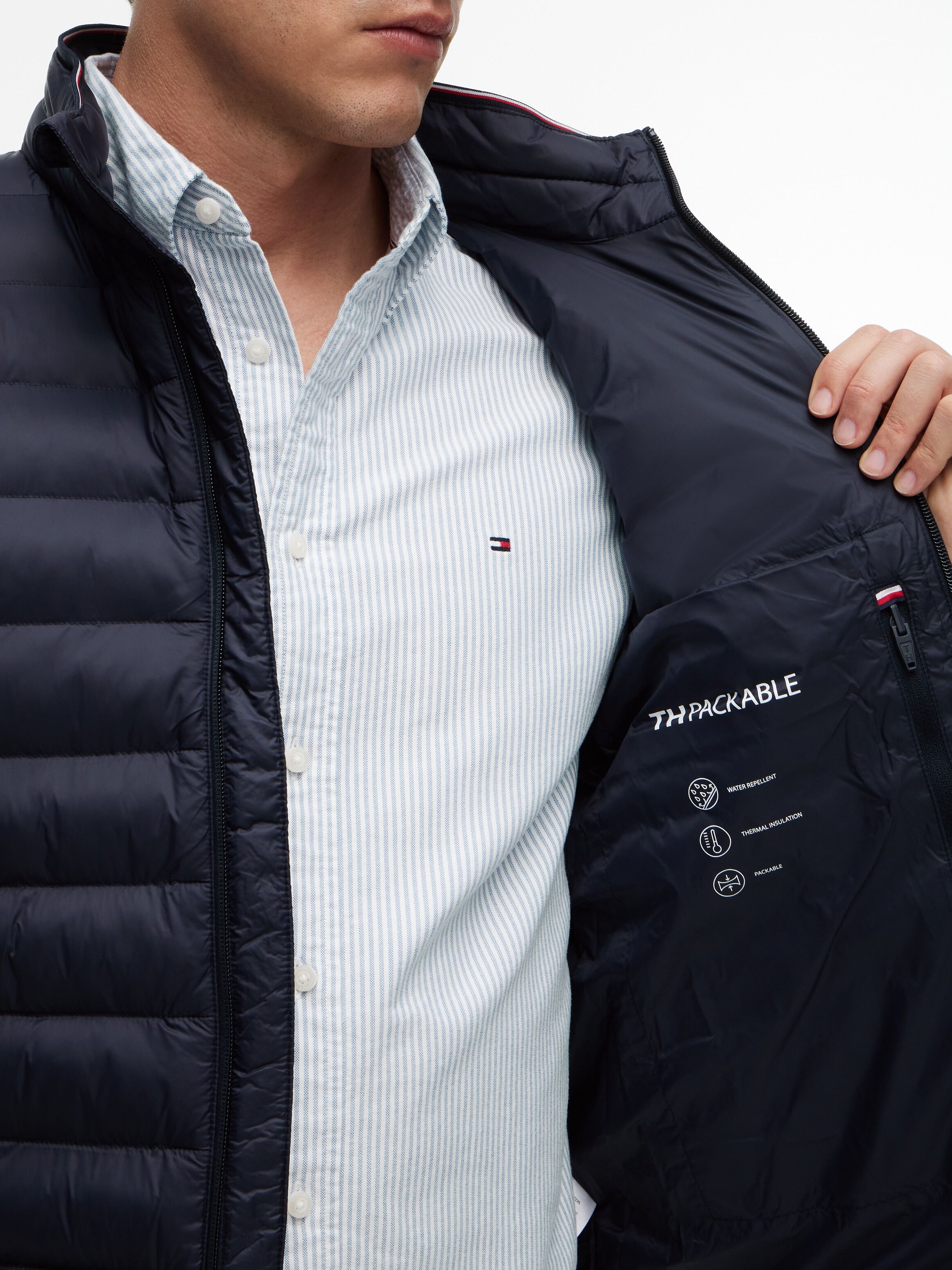 Steppweste TOMMY HILFIGER "CORE PACKABLE RECYCLED VEST", Herren, Gr. M, blau (desert sky), Web, Obermaterial: 100% Nylon, Westen Steppweste desert sky M