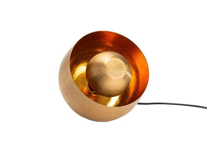 Lampe à poser en métal dorée style industriel