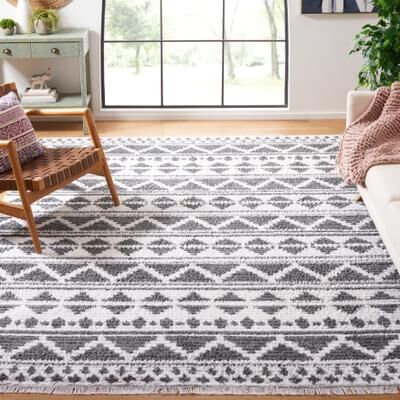 SAFAVIEH Augustine Ainikki Rustic Moroccan Fringe Rug