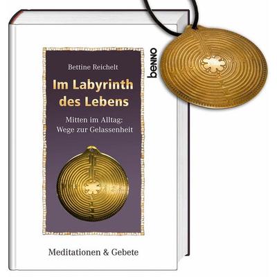 Im Labyrinth des Lebens, Gebundene Ausgabe von Bettine Reichelt, St. Benno