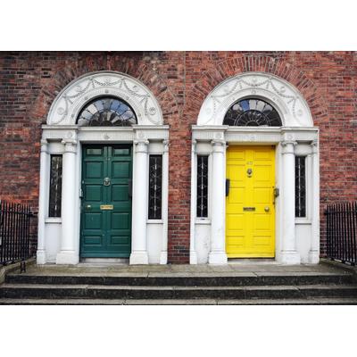 Fototapete PAPERMOON "Dublin Türen", bunt, B:2,5m L:1,86m, Vlies, Tapeten