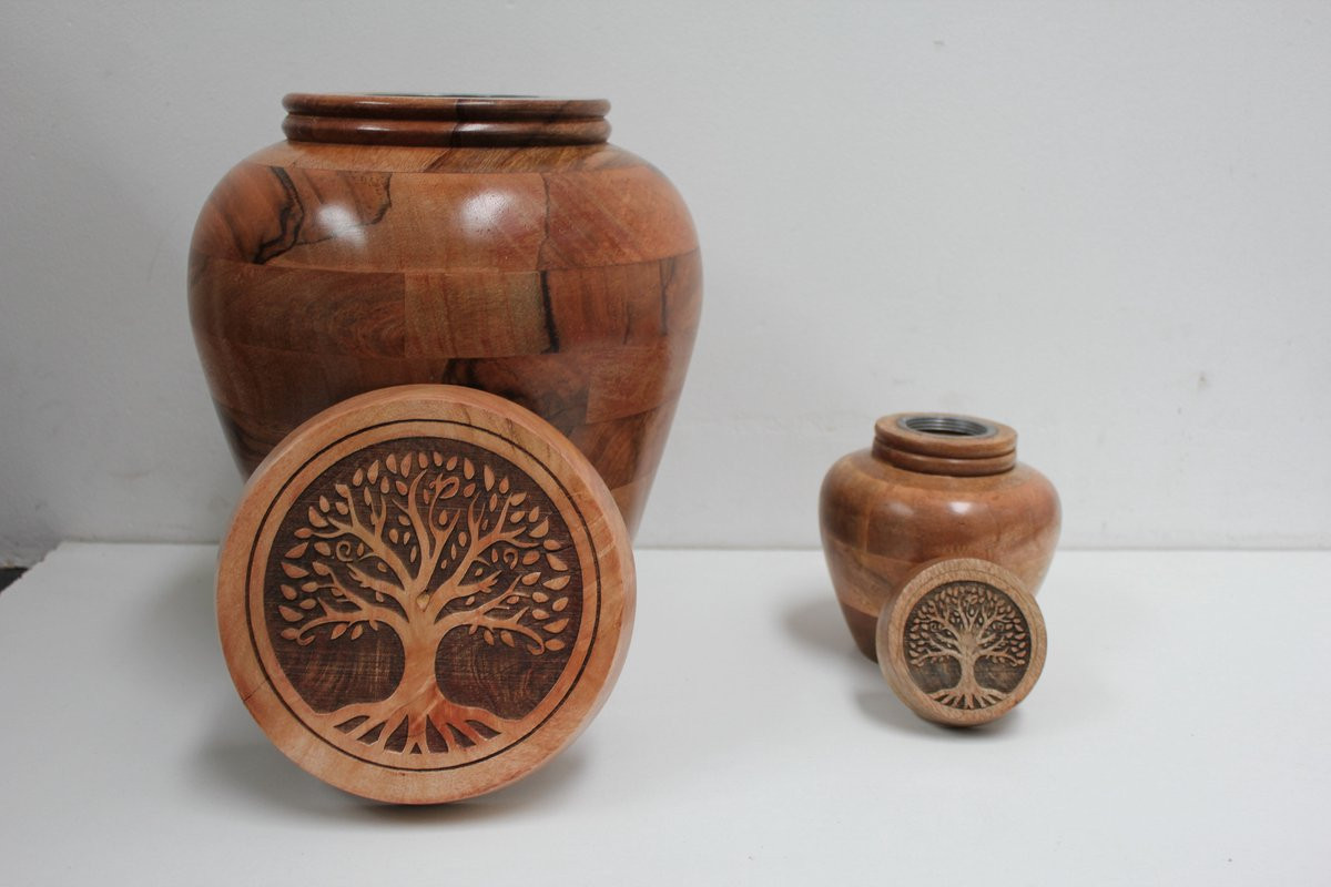 Mangohouten urn de Lyzing-4