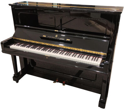 Steinway & Sons V-125