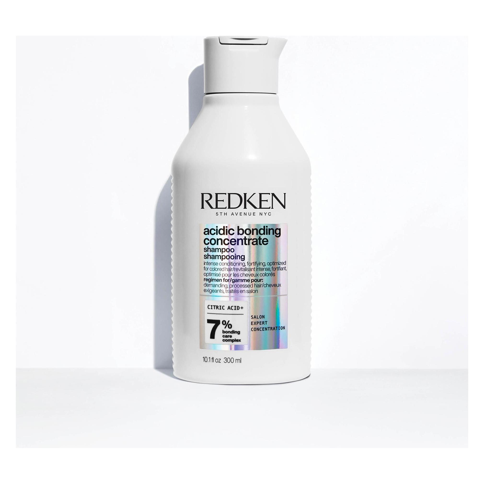 Redken Acidic Bonding Concentrate (Flüssiges Shampoo, 300 ml) (P2032400)