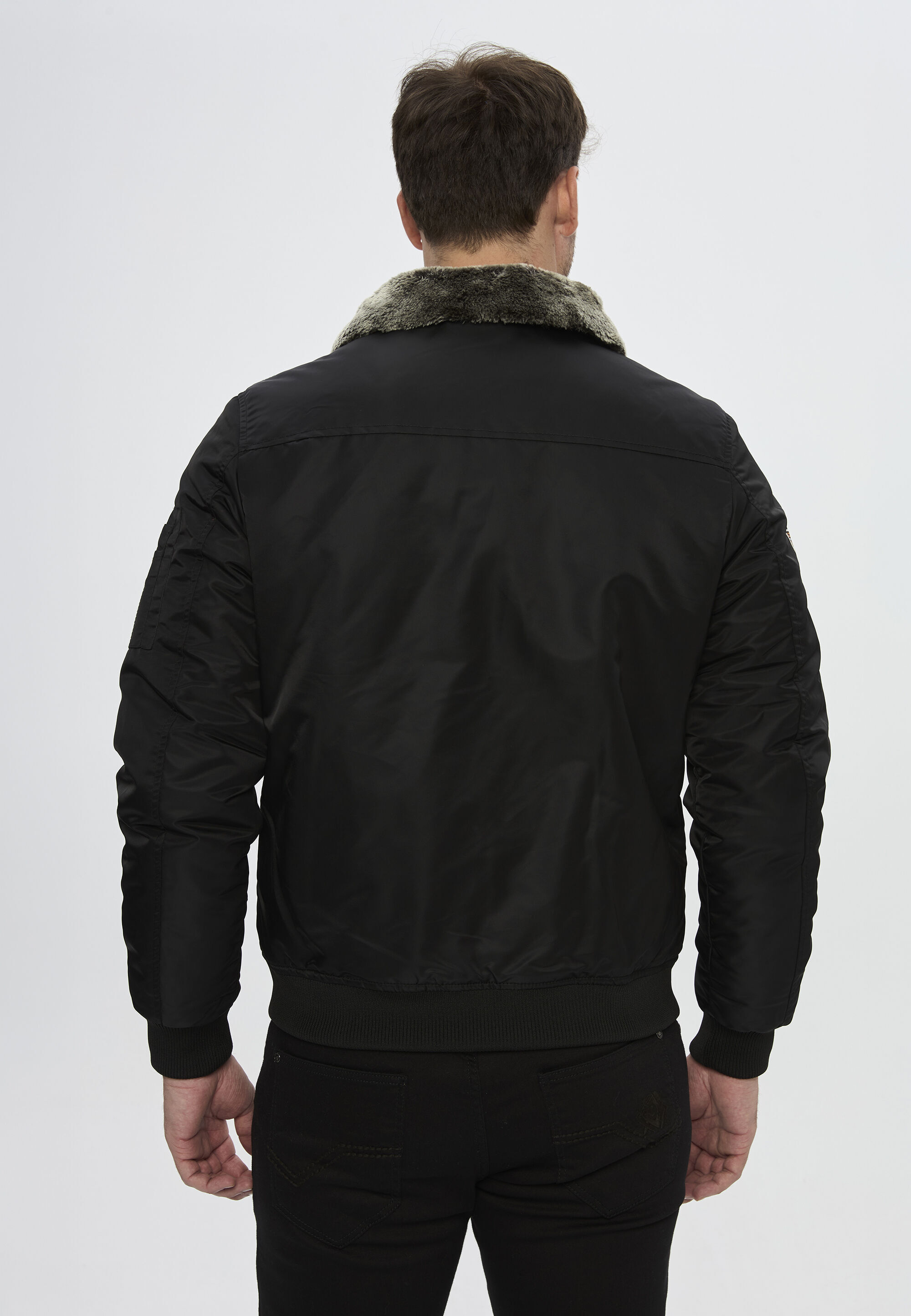 Winterjacke CIPO & BAXX "Winterjacke CM232", Herren, Gr. S, schwarz, regular fit, Jacken Winterjacke