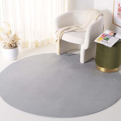 SAFAVIEH Faux Rabbit Fur Machine Washable Slip Resistant Nanami Rug