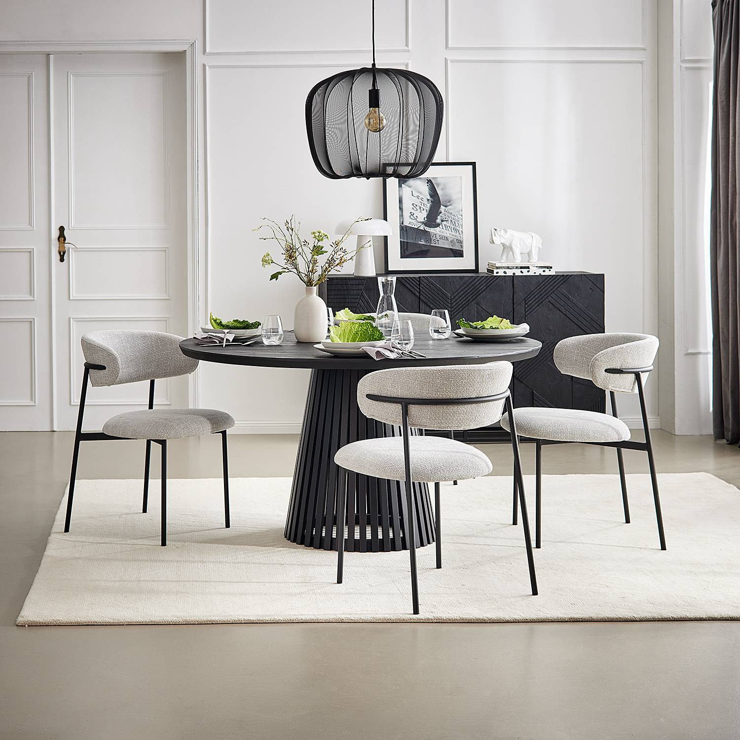home24 Eettafel Nioulou Ronde Acaciahouten Eettafel Zwart Ø 140 cm