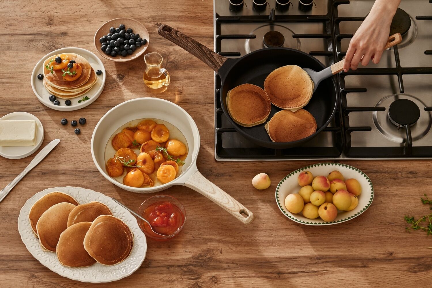 Bratpfanne RESTO KITCHENWARE "Ran, Universalpfanne mit Antihaftbeschichtung", beige, H:6cm L:48,5cm Ø:28cm, Pfannen, Bratpfanne, Induktion, für alle Herdarten geeignet
