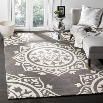 SAFAVIEH Handmade Bella Abby Modern Floral Wool Rug