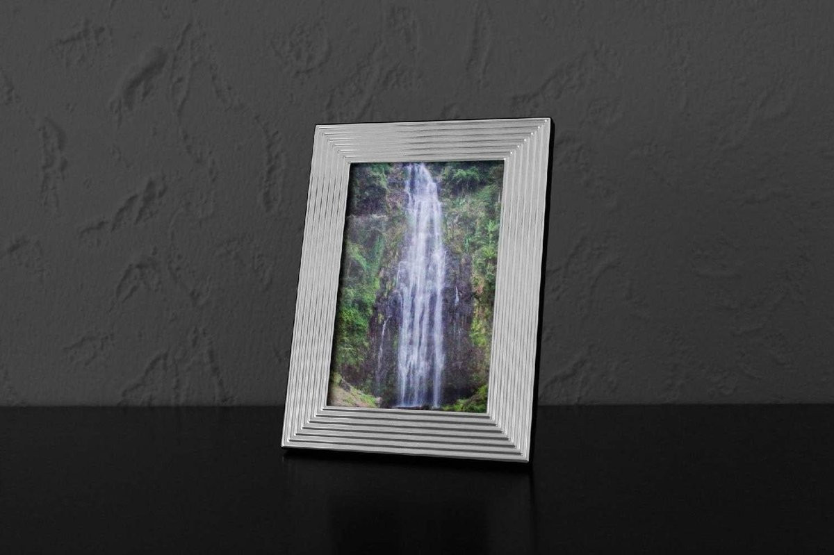 Decoratieve verlichte fotolijst met moderne LED-verlichting in zilver, 5x7 inch