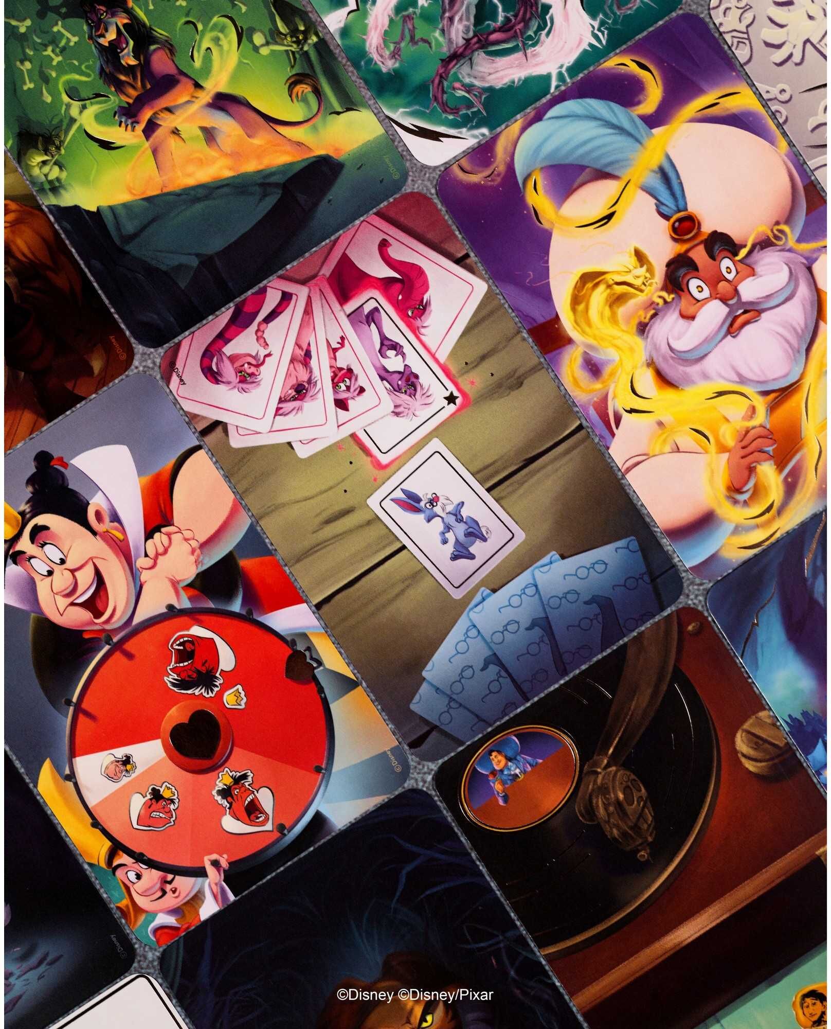 Libellud Dixit Signature - Villains, 21 Illustrated Cards with Shiny Finish, for 3-6 Players, Ages 8 and Over, Board Game Expansion