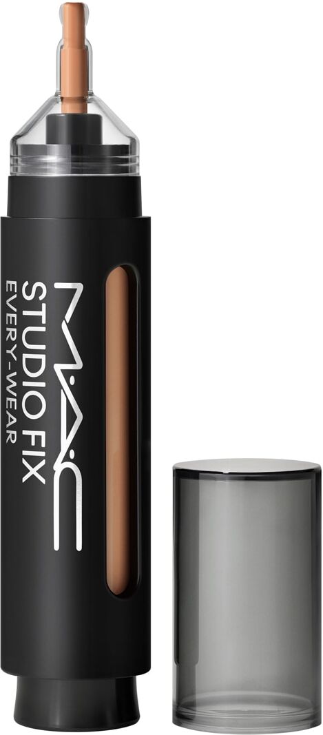 M.A.C Corrector-Base 2 en 1 Studio Fix Every Wear All Over Face Pen . NC40