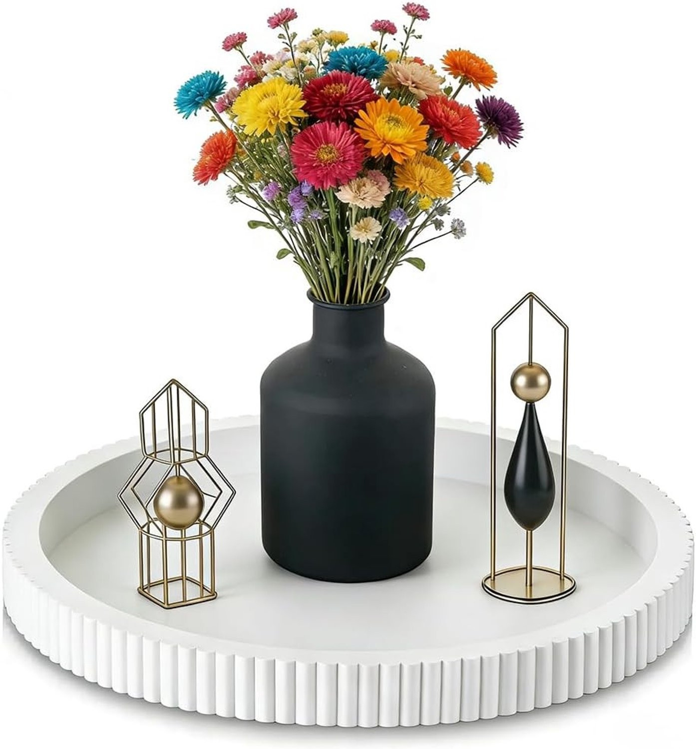 Decoratief rond houten dienblad in wit voor in de keuken of woonkamer