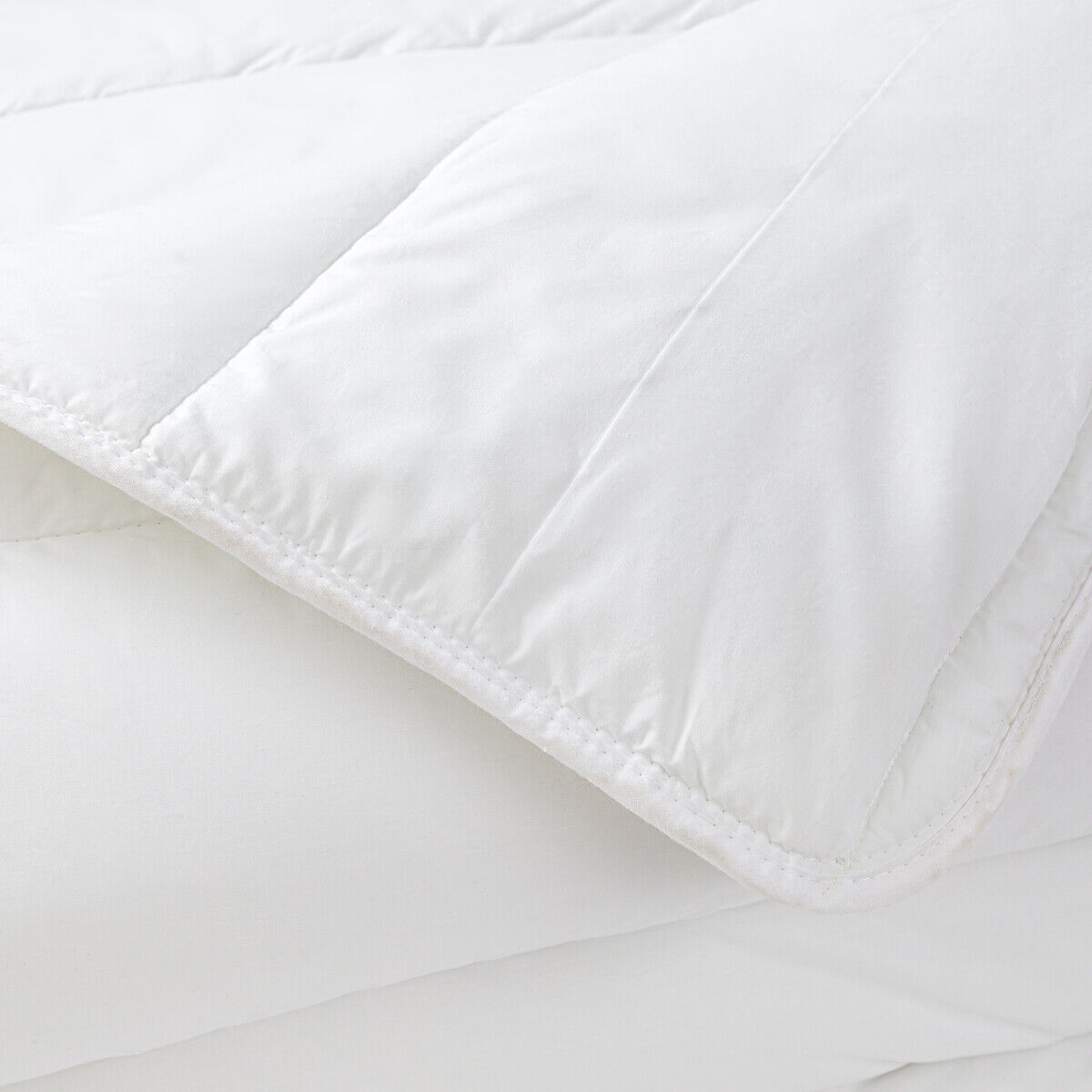 LA REDOUTE INTERIEURS Couette tempérée percale Qualigel