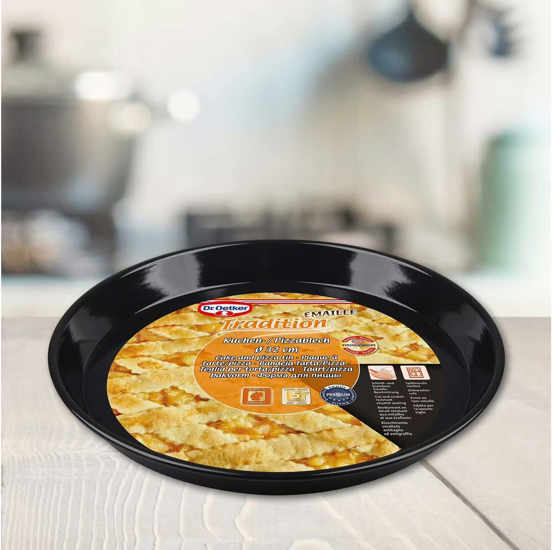 Pizzablech "Emaille Tradition 32 cm", schwarz, B:32cm H:3cm T:32cm Ø:32cm, DR. OETKER KÜCHENHELFER, Backbleche, Pizzablech schwarz B/H/T: 32cm 3cm x 32cm
