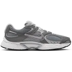 Nike V5 RNR Sneaker Herren | Gr. 43 | grau - grau