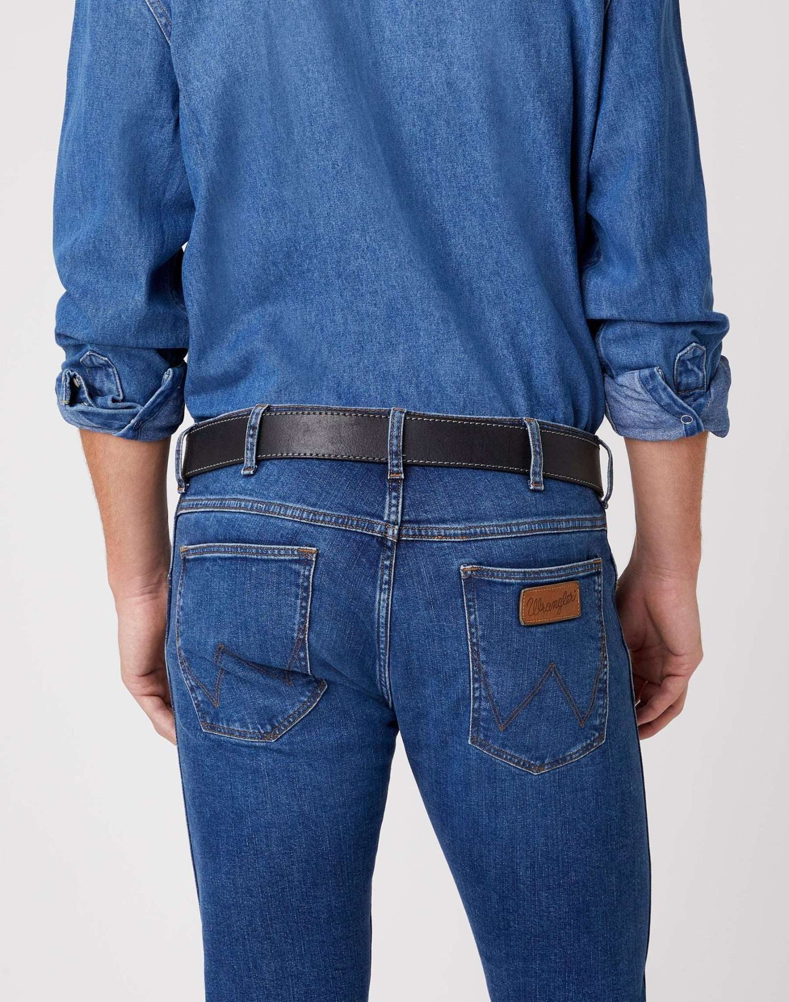 Wrangler schwarz 95