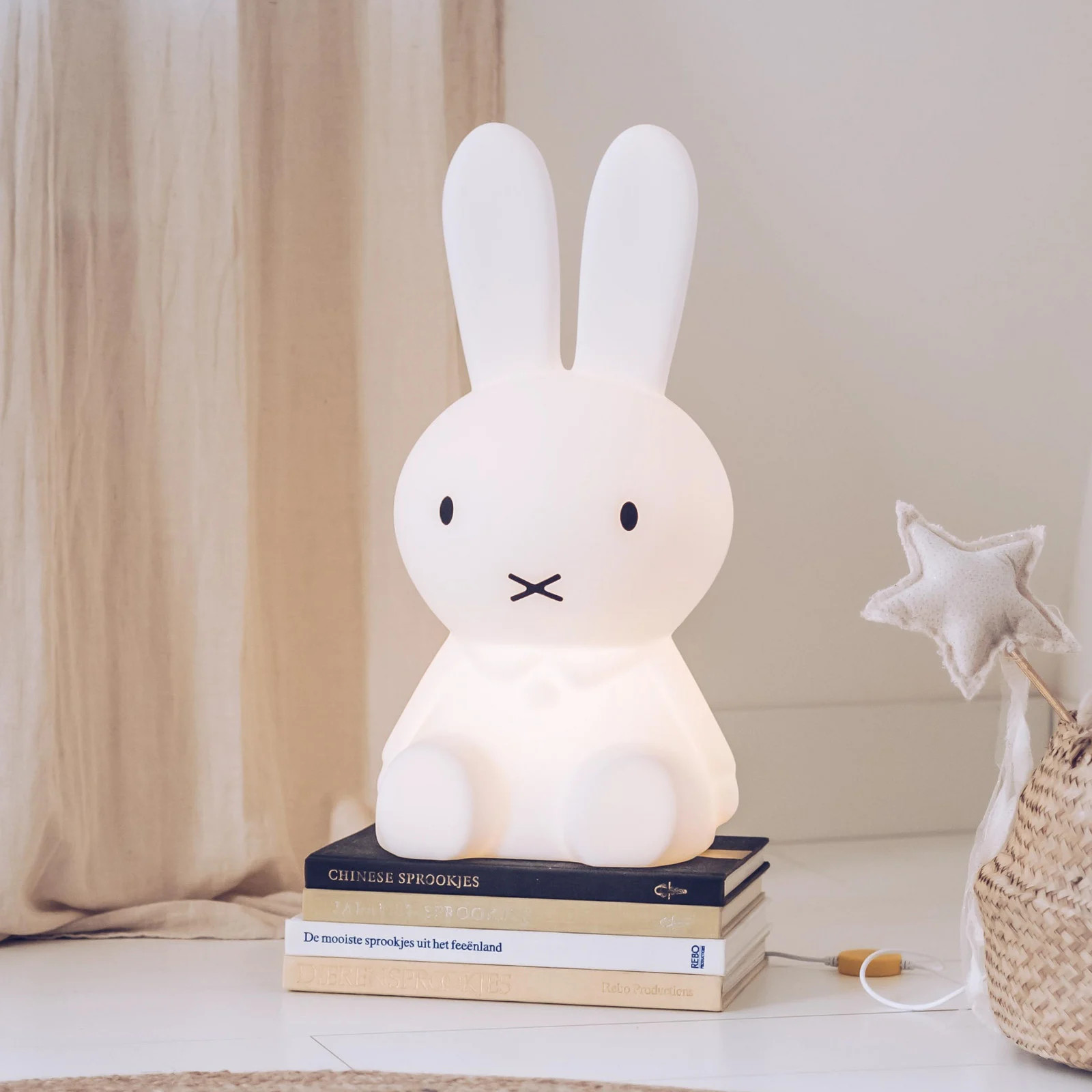 Mr Maria Miffy Star Light LED tafellamp met oplaadbare batterij, wit, Hoogte: 50 cm