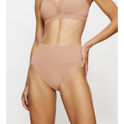 Shapingslip TRIUMPH "Soft Sculpt", Damen, Gr. 44, beige (neutral beige), Single Jersey, Obermaterial: 78% Polyamid, 22% Elasthan, unifarben, körpernah, Unterhosen, nahtlos, leicht formend, hoher Beinausschnitt, Topseller