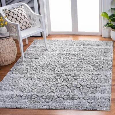 SAFAVIEH Lagoon Alienor Distressed Rug