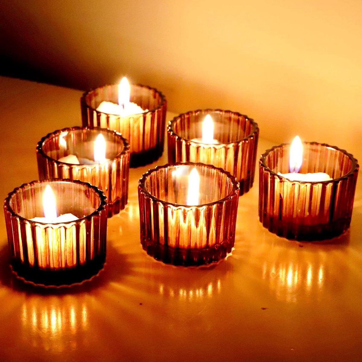 Set van 12 Amber Kleurige Theelichthouders van Dik Glas