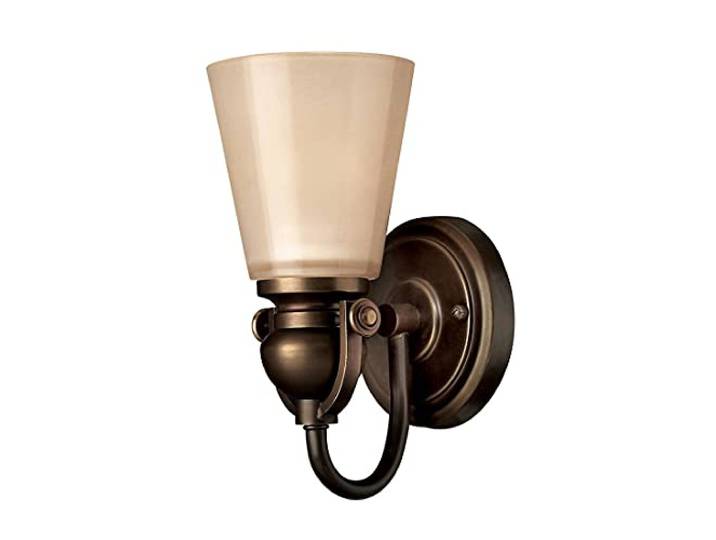 Mayflower 1lt Wall Light