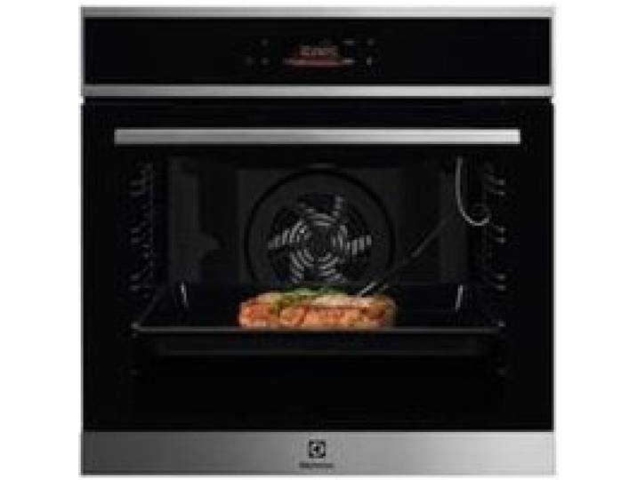 Four encastrable Electrolux EOE8P19X Series 700 72 L pyrolyse