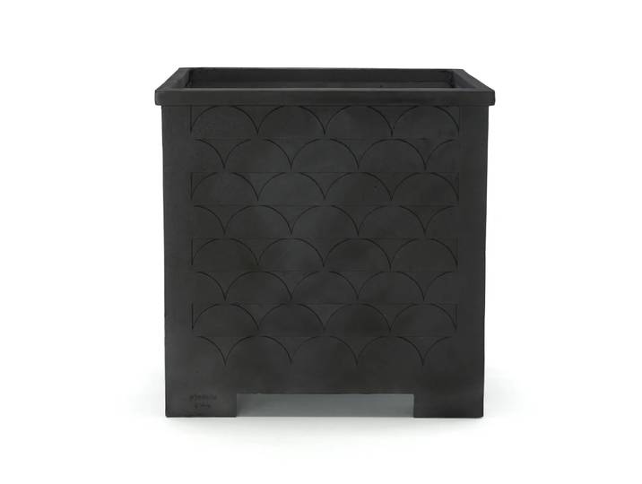 Byarums bruk Relief Pflanzgefäß Schwarz, groß