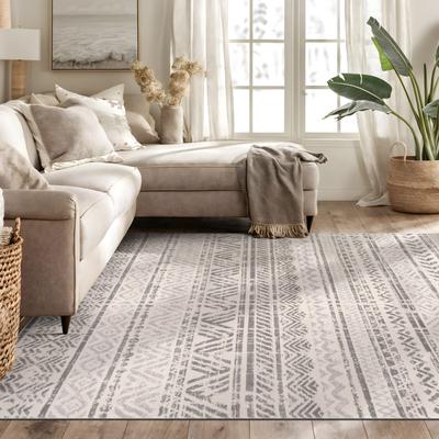 The Curated Nomad Midtown Geometric Distressed Bohemian Rug