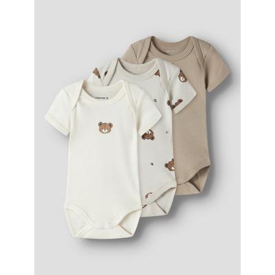 Kurzarmbody NAME IT "NBNBODY 3P SS PUMICE BEAR NOOS", Jungen, Gr. 50, N-Gr, beige (pumice stone), Feinripp, Obermaterial: 100% Baumwolle, bedruckt, unifarben, Bodys