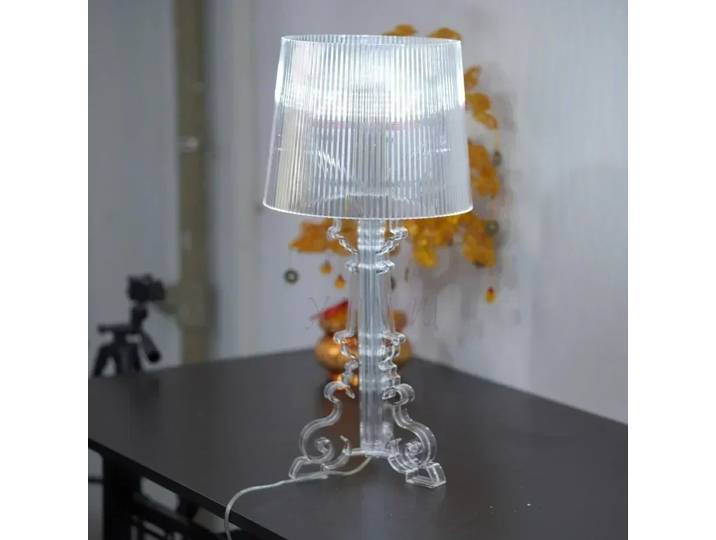 2025 Transparent blanc Baroque fantôme lampe de Table chambre chevet Simple moderne personnalité créative intérieur décoratif lampe de bureau