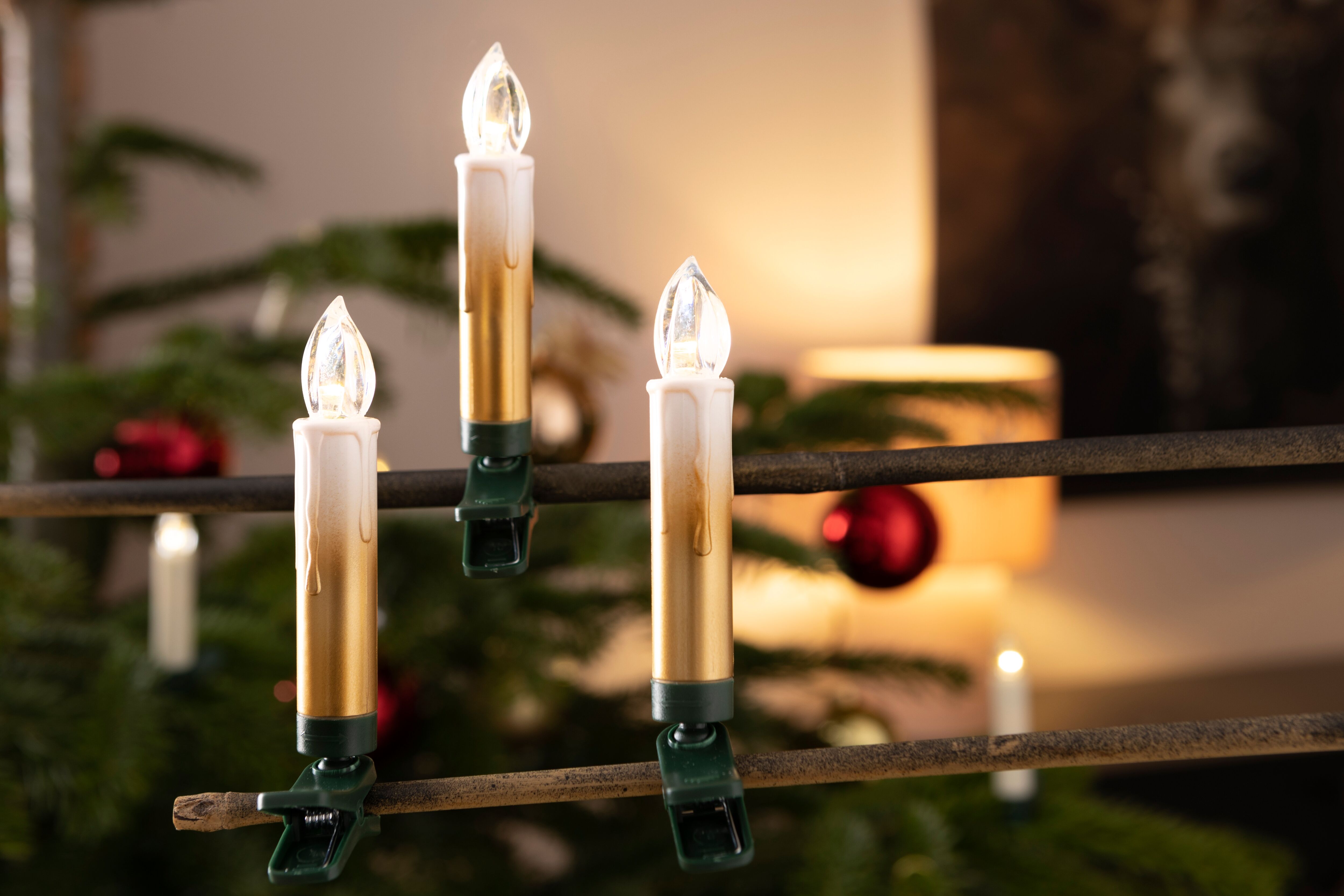 OTTO HOME LED-Christbaumkerzen "Set 25 Stück m. Batterie, Fernbedienung, Timer, goldener Farbverlauf", weiß (warmweiß), Flammen 25 Stk., Lichterketten, warmweiß, mit Dimm-/Flacker- und Timerfunktion (6 Stunden), innen, LED-Christbaumkerzen