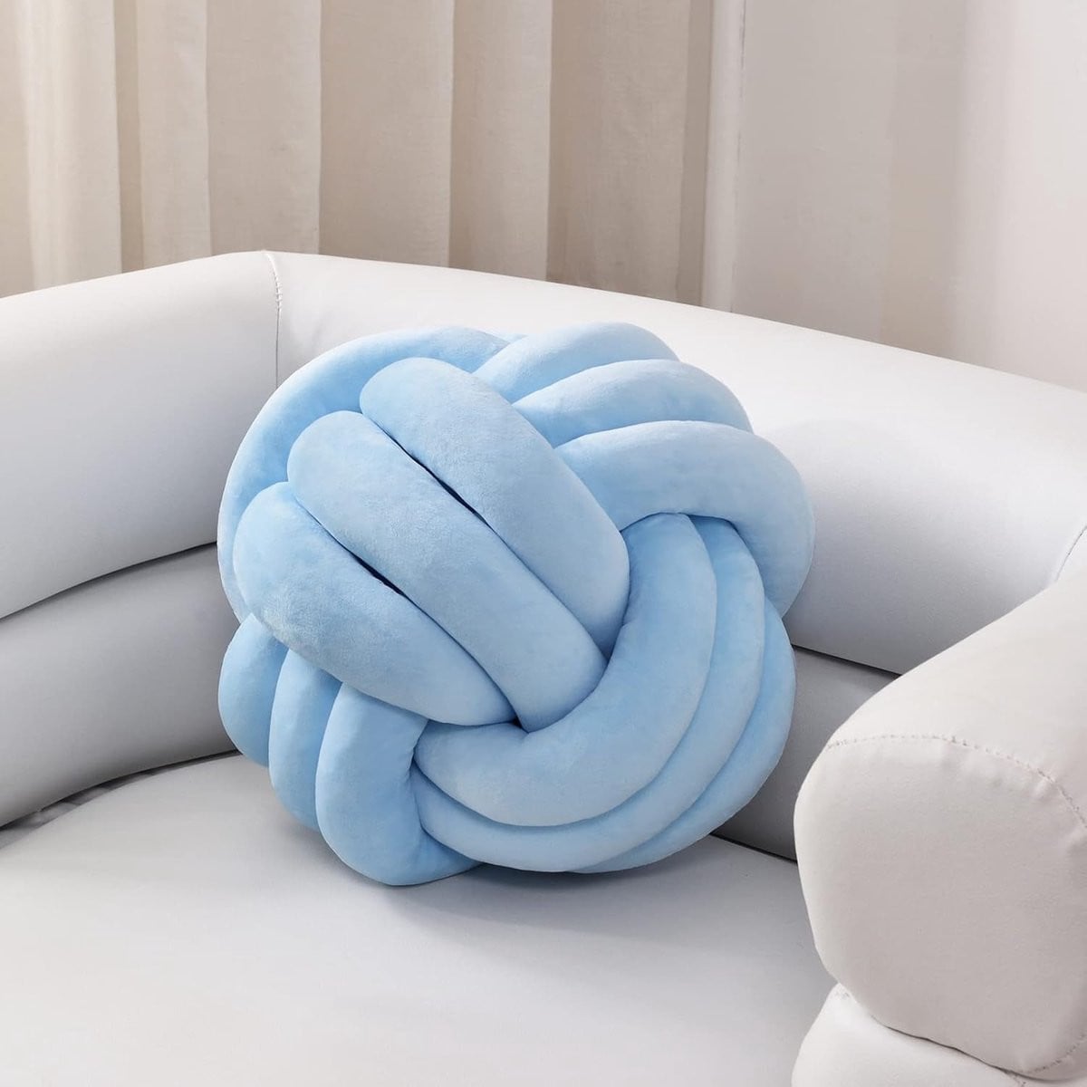 Handgemaakt lichtblauw sierkussen met knoopdetail van polyester, 27 cm