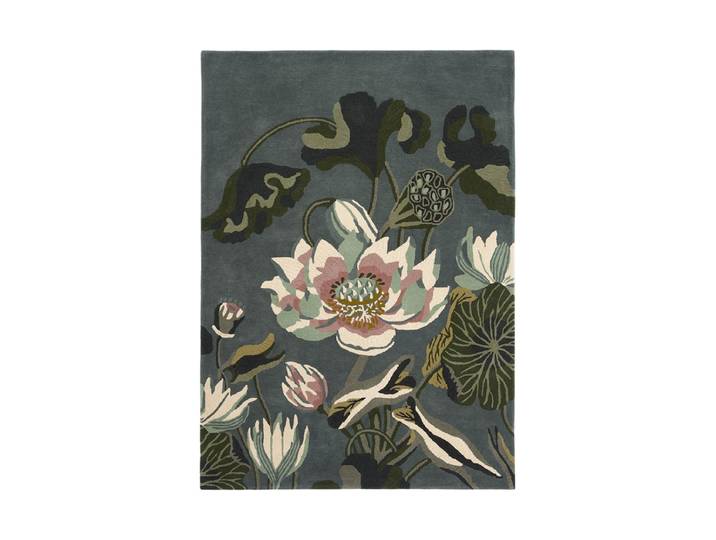 Handgetufteter Designer Wollteppich „Waterlily“, verschiedene Grössen Midnight Pond WEDGWOOD