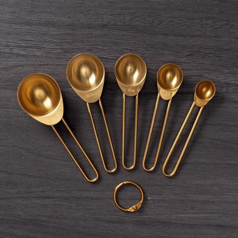 INF Goldenes Messlöffel-Set aus 430 Edelstahl - 5-teiliges Set für Backen & Kaffee