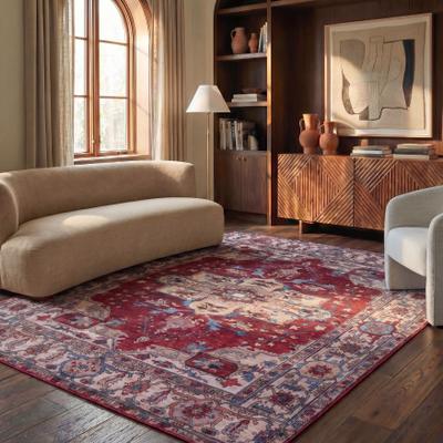 SAFAVIEH Tucson Machine Washable Slip Resistant Milica Oriental Medallion Rug