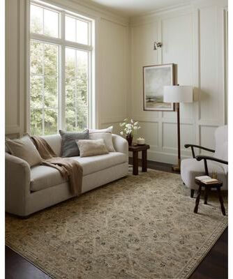 Alexander Home Bessera Traditional Area Rug