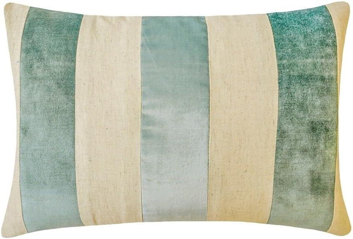 Blauwe handgemaakte decoratieve lumbale kussenhoes 30x60 cm