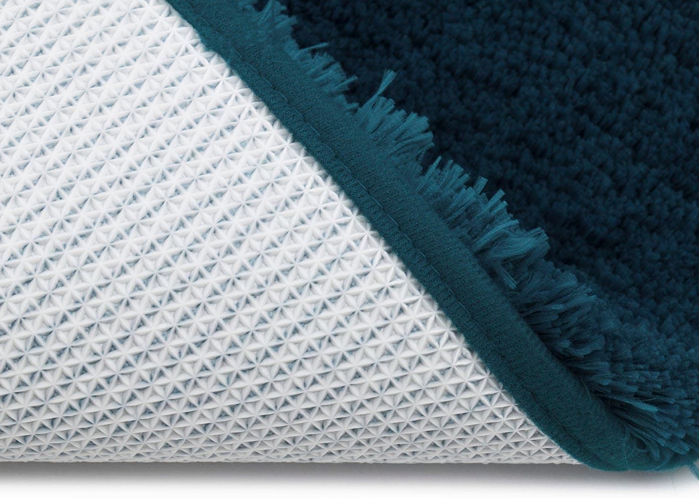 Badematte GÖZZE "»DELUXE«", blau (lagune), WC-Vorlegermit Ausschnitt, Polyester, Badematten, Badematte, mit extra hohem Flor lagune WC-Vorlegermit Ausschnitt